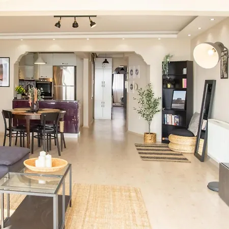 شقة Sea-view 3br In Karsiyaka إزمير